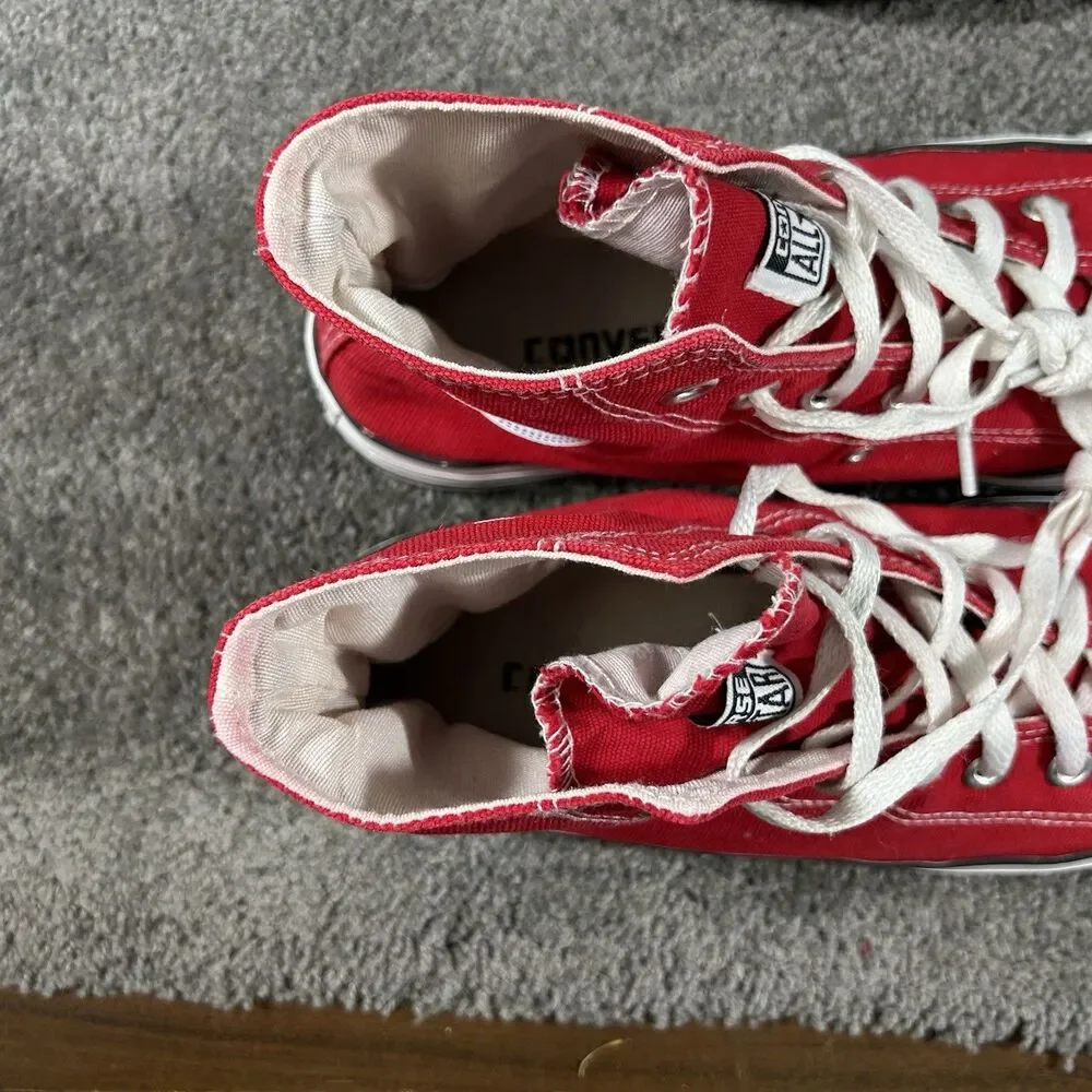Converse Chuck Taylor All Star High Women’s Sz 10 Red Athletic Skate Shoes Used